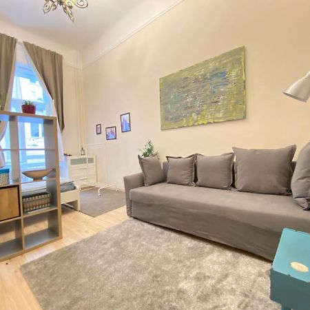 Wesseleny Apartment Near Synagogue With Ac After Renovation Budapest Exterior photo