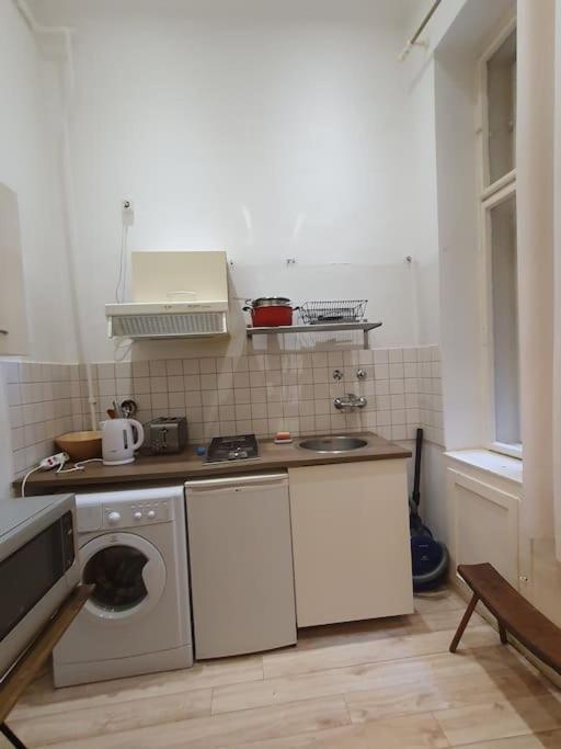 Wesseleny Apartment Near Synagogue With Ac After Renovation Budapest Exterior photo